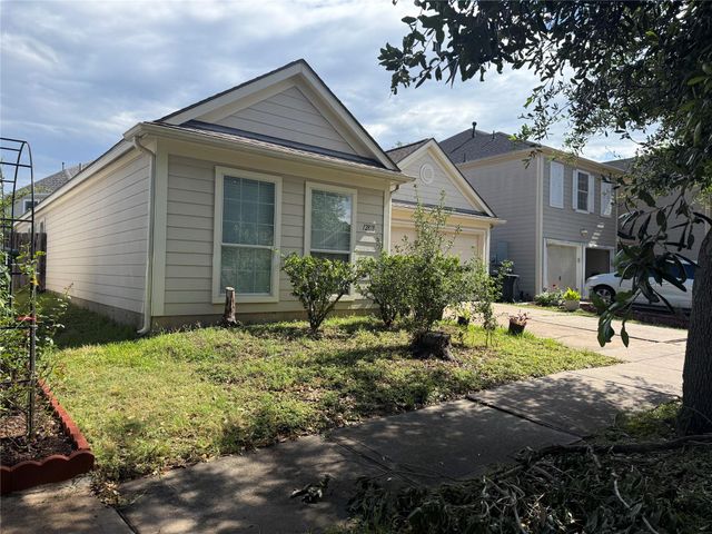 12818 Magenta Oaks Drive, Houston, TX 77072