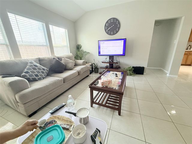 12818 Magenta Oaks Drive, Houston, TX 77072