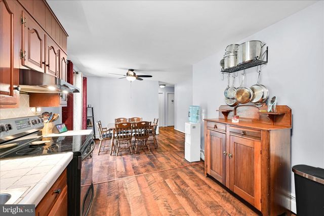 203 WINDING WAY, Wernersville, PA 19565