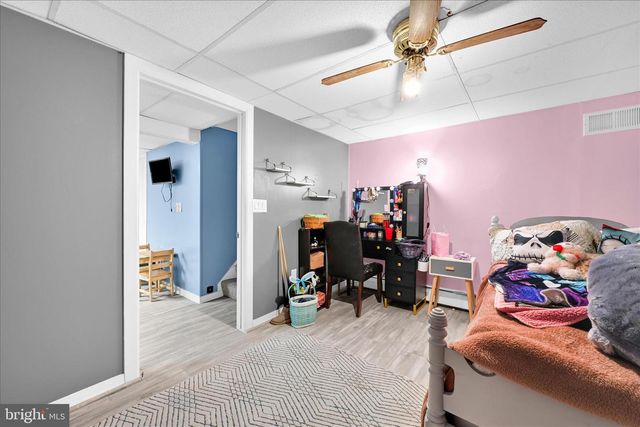 203 WINDING WAY, Wernersville, PA 19565