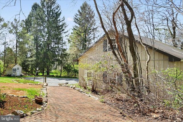 203 WINDING WAY, Wernersville, PA 19565