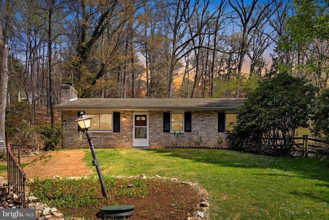 203 WINDING WAY, Wernersville, PA 19565