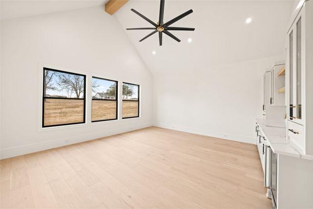 204 Dan Russell Bend, Weatherford, TX 76087