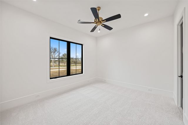 204 Dan Russell Bend, Weatherford, TX 76087
