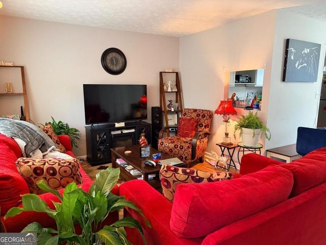 2057 Lenoa Lane, Austell, GA 30106