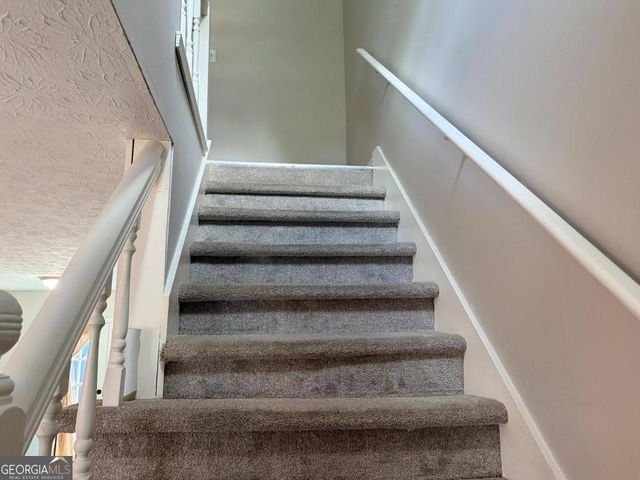 2057 Lenoa Lane, Austell, GA 30106