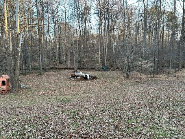 2015 Winn Creek Drive, Haw River, NC 27258