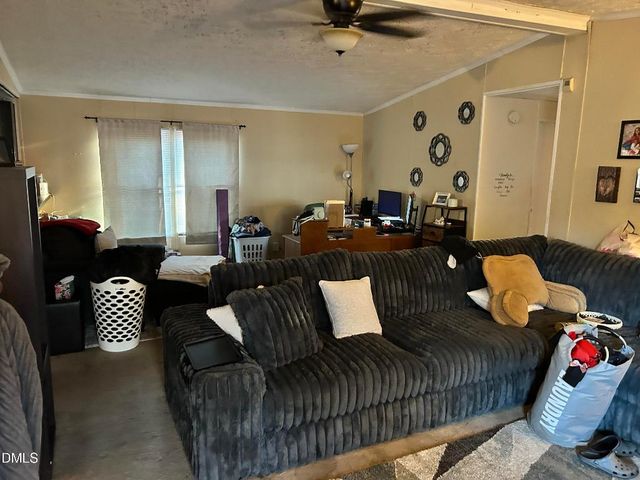 2015 Winn Creek Drive, Haw River, NC 27258