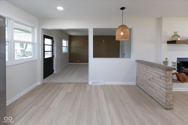 813 Highland Drive, Whiteland, IN 46184