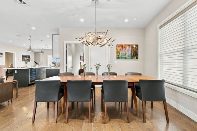 8 Baker Ct 4, Boston, MA 02125