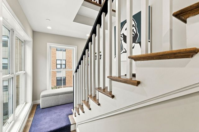 8 Baker Ct 4, Boston, MA 02125