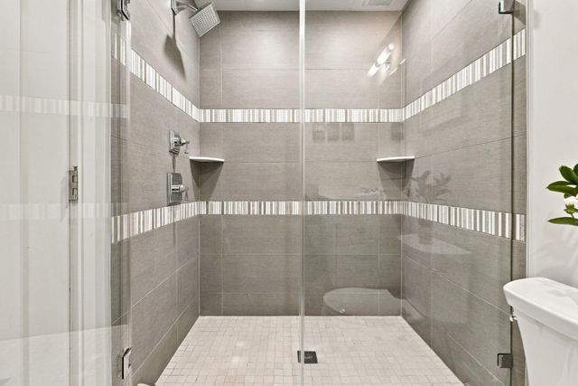 8 Baker Ct 4, Boston, MA 02125