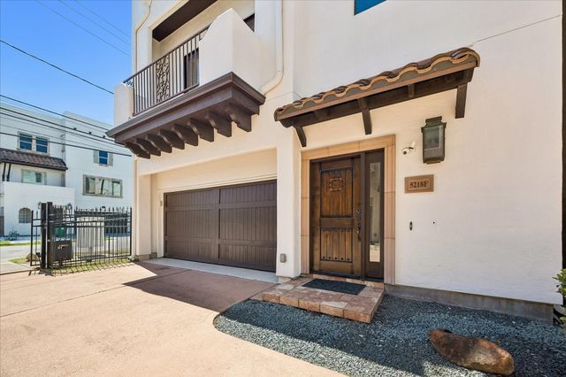 5218 Feagan Street F, Houston, TX 77007