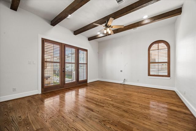 5218 Feagan Street F, Houston, TX 77007