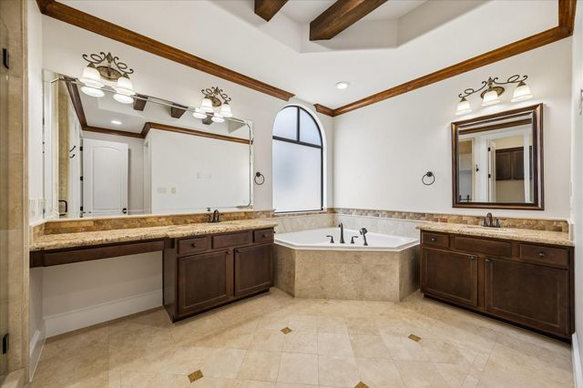 5218 Feagan Street F, Houston, TX 77007