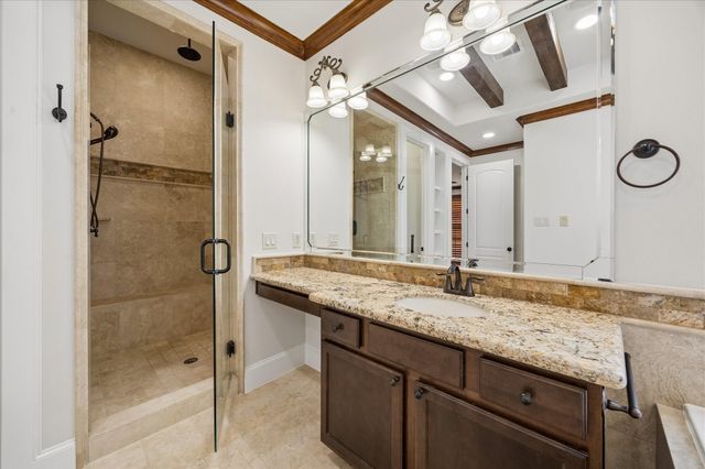 5218 Feagan Street F, Houston, TX 77007