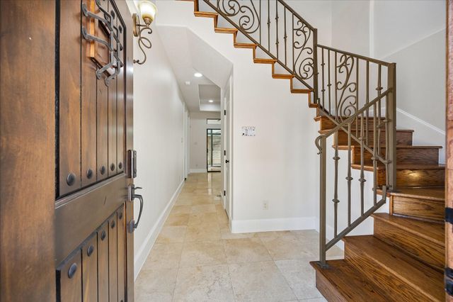 5218 Feagan Street F, Houston, TX 77007