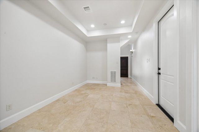 5218 Feagan Street F, Houston, TX 77007