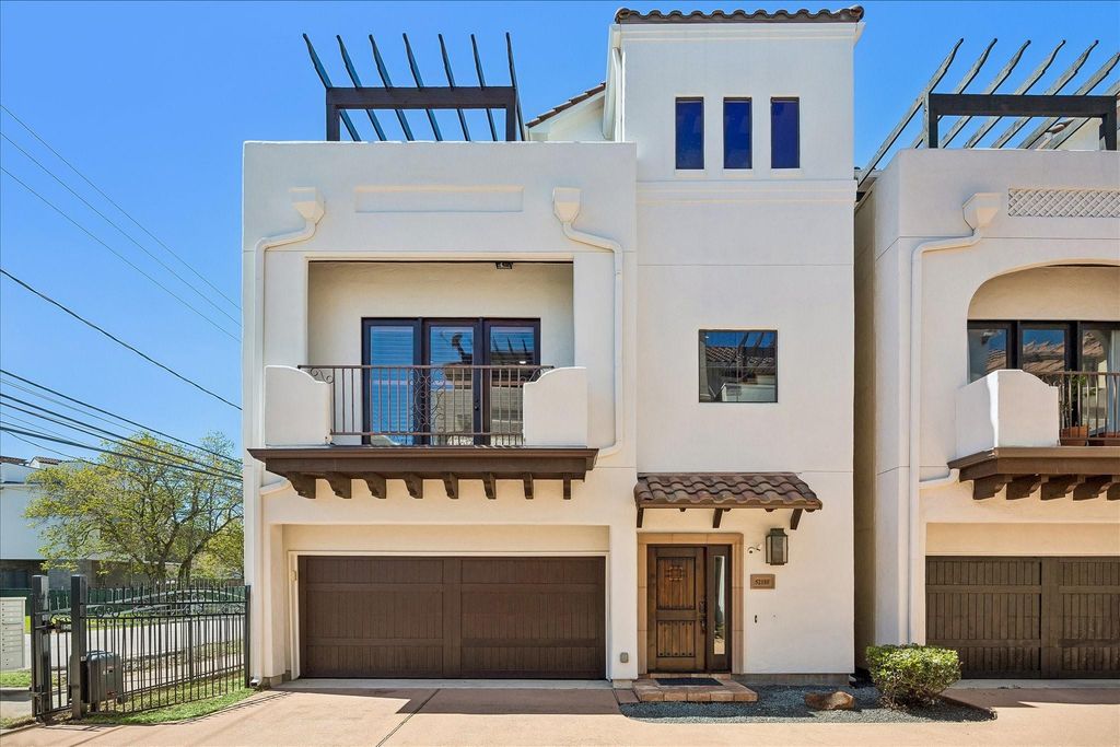 5218 Feagan Street F, Houston, TX 77007