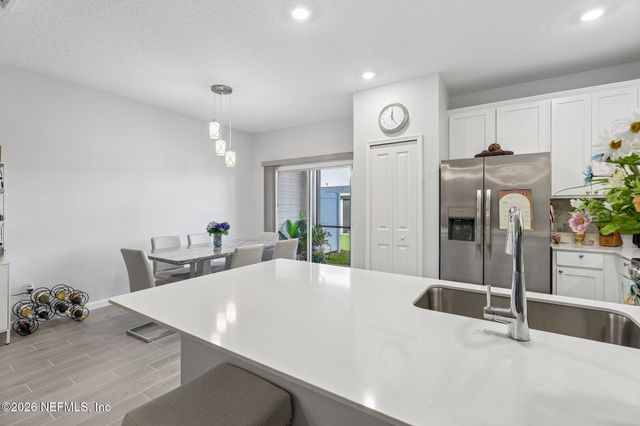 2156 WINDWARD CAY Lane, Middleburg, FL 32068