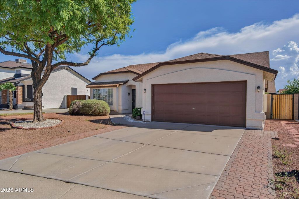 8935 W MCLELLAN Road, Glendale, AZ 85305 — photo 4