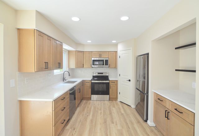 3310 Kingsburg Court, Erlanger, KY 41018