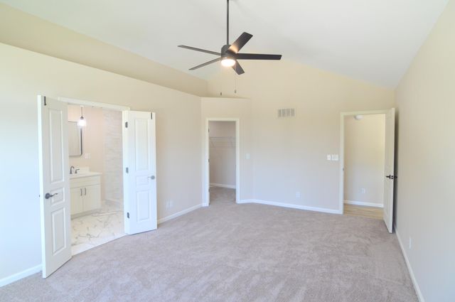 3310 Kingsburg Court, Erlanger, KY 41018