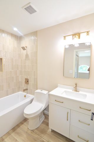 3310 Kingsburg Court, Erlanger, KY 41018