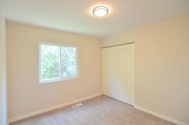 3310 Kingsburg Court, Erlanger, KY 41018