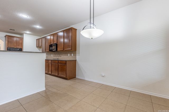 7651 Mission Ledge, Boerne, TX 78015