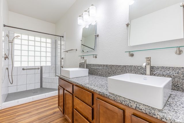 7651 Mission Ledge, Boerne, TX 78015