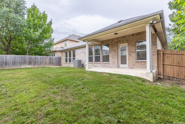 7651 Mission Ledge, Boerne, TX 78015