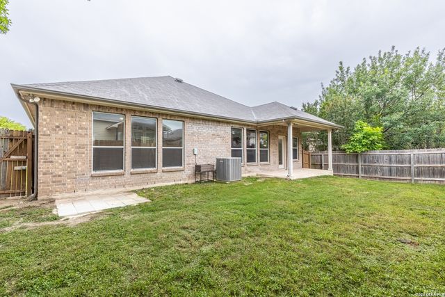 7651 Mission Ledge, Boerne, TX 78015