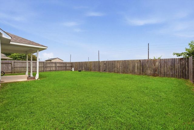 10707 Mocker Nut Street, Baytown, TX 77523