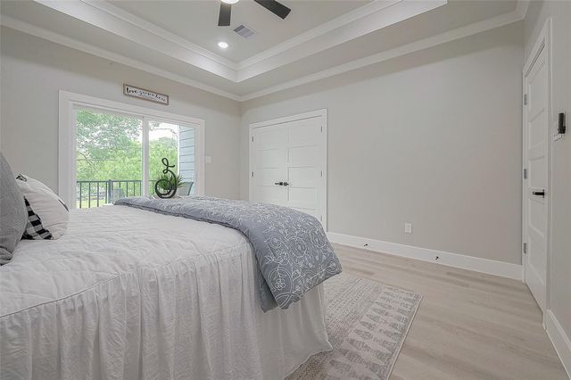 7108 Saint Augustine Street, Houston, TX 77021