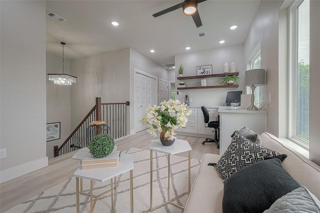 7108 Saint Augustine Street, Houston, TX 77021