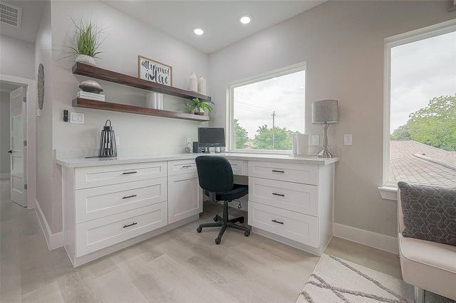 7108 Saint Augustine Street, Houston, TX 77021