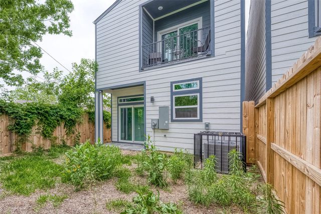 7108 Saint Augustine Street, Houston, TX 77021