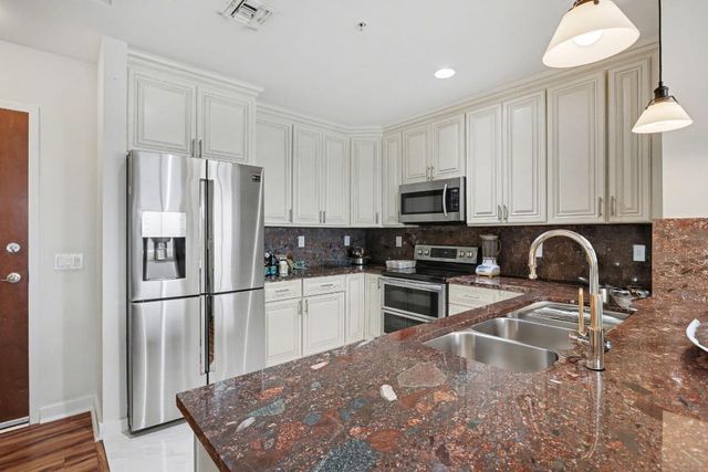 300 S Australian Avenue 1408, West Palm Beach, FL 33401