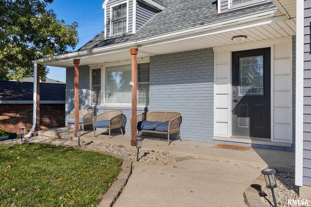 3343 W SAYMORE Lane, Peoria, IL 61615