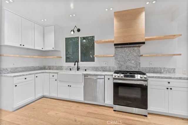 2623 Exposition, Los Angeles, CA 90018