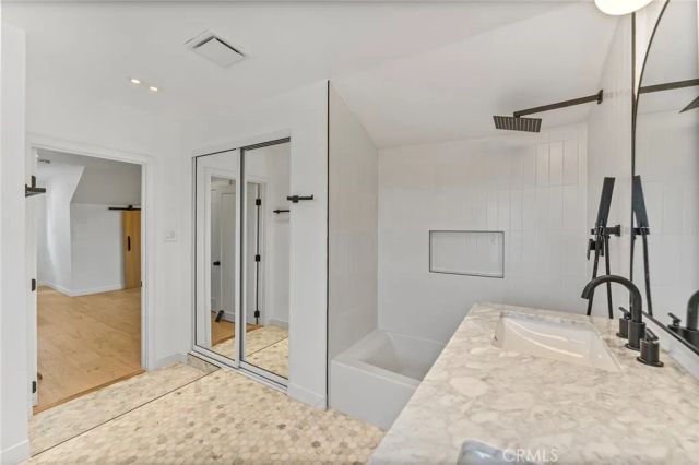 2623 Exposition, Los Angeles, CA 90018