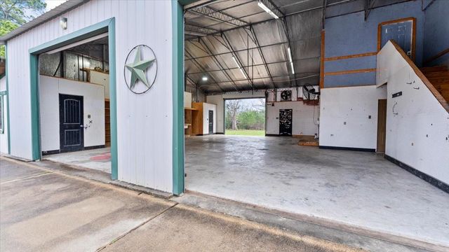 7069 County Road 214, Anderson, TX 77830