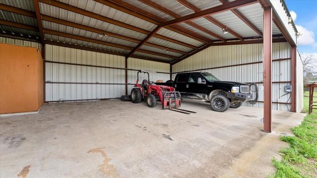 7069 County Road 214, Anderson, TX 77830