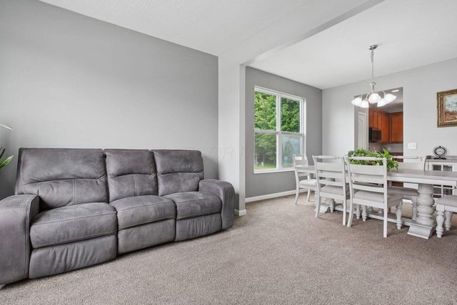 634 Saffron Drive, Sunbury, OH 43074