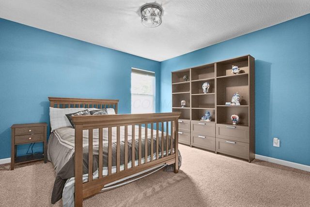 634 Saffron Drive, Sunbury, OH 43074