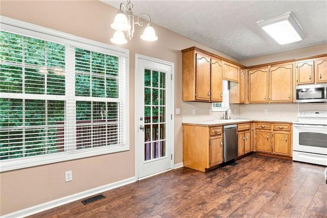 136 Franklin Court, Jasper, GA 30143