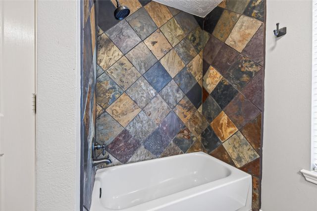 13718 Clareton Lane, Cypress, TX 77429
