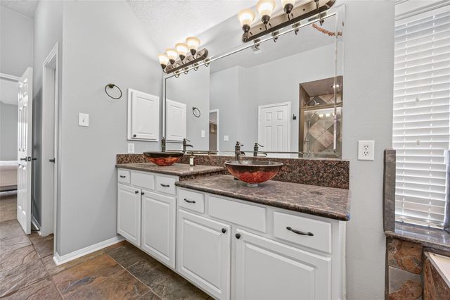 13718 Clareton Lane, Cypress, TX 77429