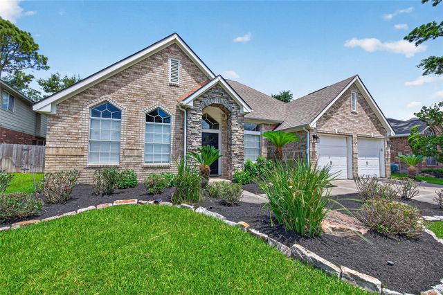 13718 Clareton Lane, Cypress, TX 77429